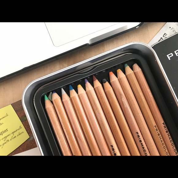 Prismacolor®️ - 24 Water-Soluble Colored Pencils - Picture 2 of 4